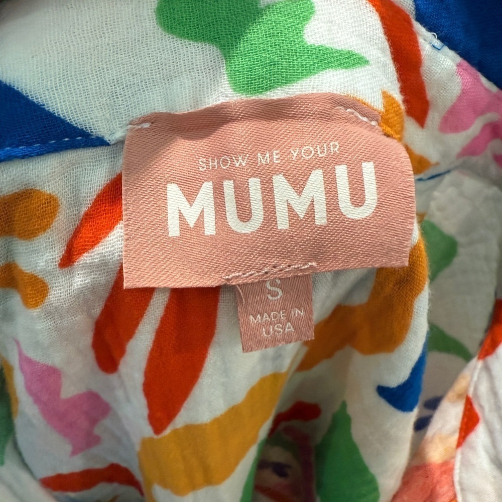 Women’s Show me your MUMU Mikey Button-Up. Primary Paradise print. size small. - Picture 5 of 5